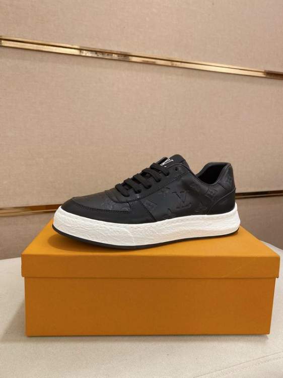 Picture of Louis Vuitton Shoes _SKULVsz38-44hnh036315539